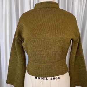 Des Pres made in Japan Wool olive Green Knit cropped Sweater